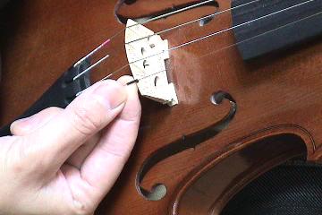 バイオリンの弦の張り替える際の注意